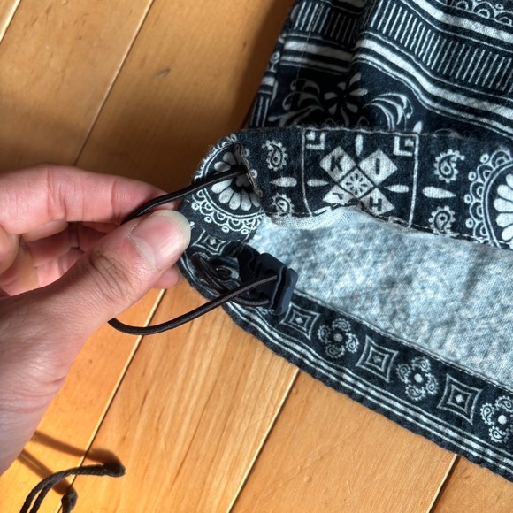 Kith Morrocan Print Seersucker Shirt size 2XL - Picture 8 of 9